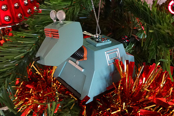 doctor-who-christmas-decoration-k9