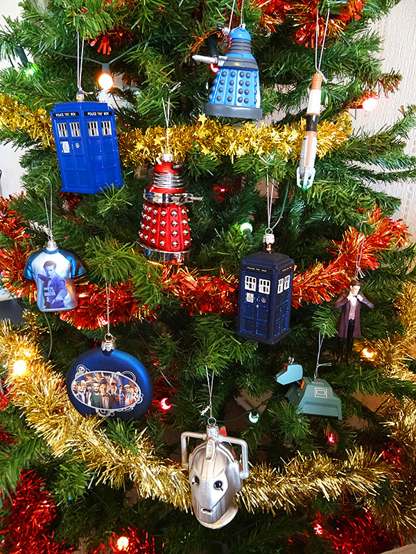 doctor-who-christmas-decoration-tree